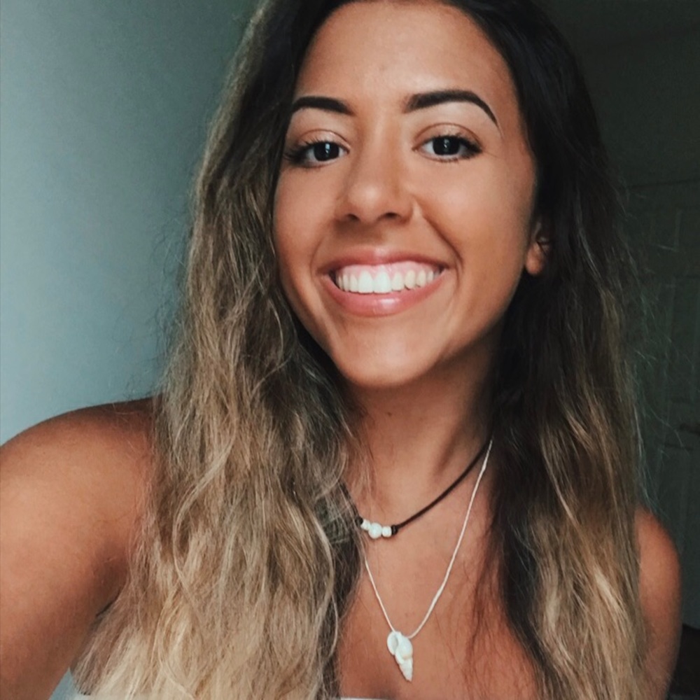 Meet your Posher, Victoria
